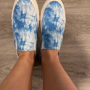 SeaVees Blue Tie-Dye Casual Slip-Ons size 10